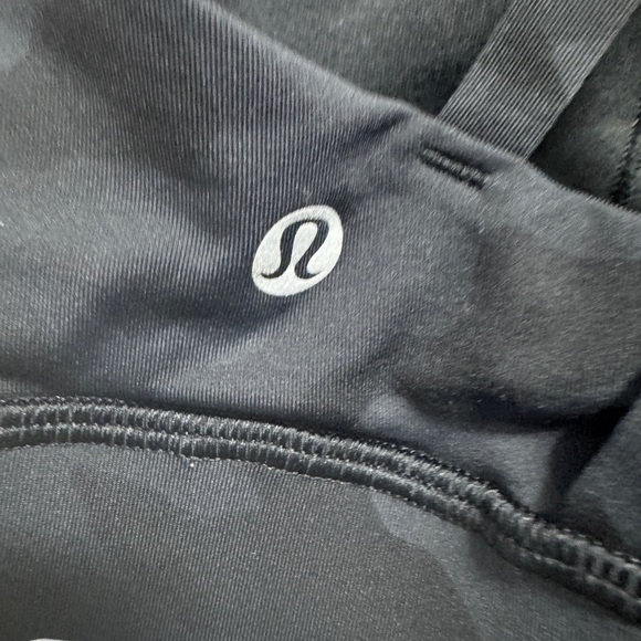 Lululemon x SoulCycle Energy Camo Sport Bra - Picture 8 of 9